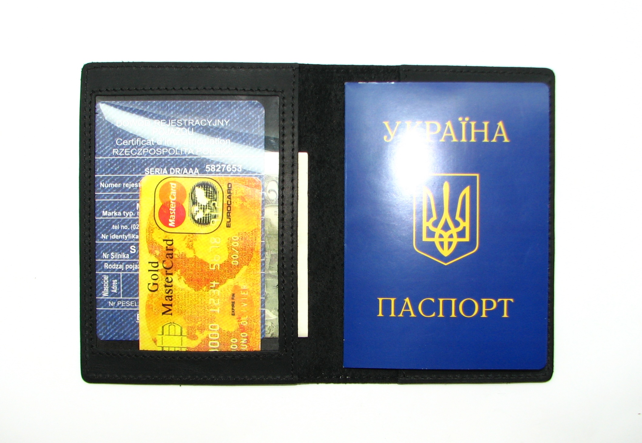 Шкіряна обкладинка тревел-кейс для документів DNK Leather Doc-01 col.J Шкіряна обкладинка тревел-кейс для документів DNK Leather Doc-01 col.J
